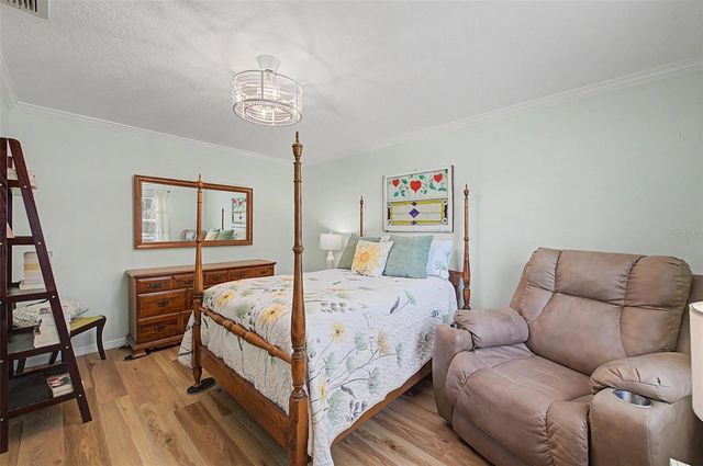 6325 SE SARAH LANE, New Port Richey, FL 34653
