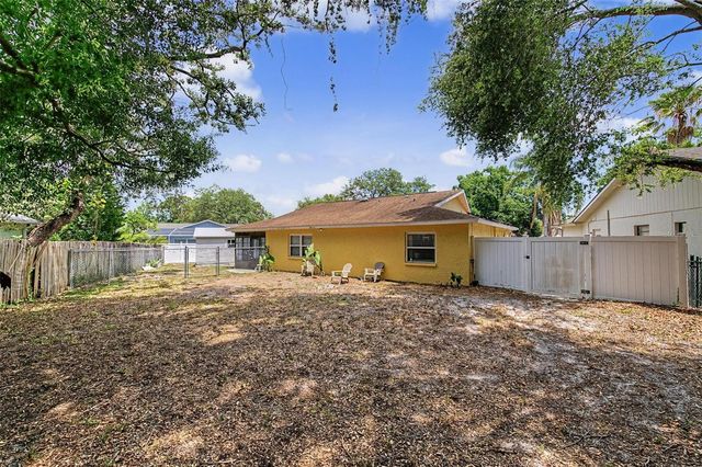 6325 SE SARAH LANE, New Port Richey, FL 34653