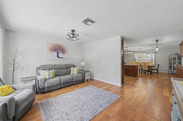 6325 SE SARAH LANE, New Port Richey, FL 34653