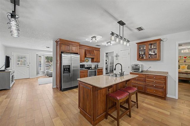 6325 SE SARAH LANE, New Port Richey, FL 34653