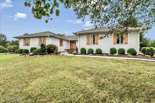 636 Mannela Drive, Strawberry Plains, TN 37871