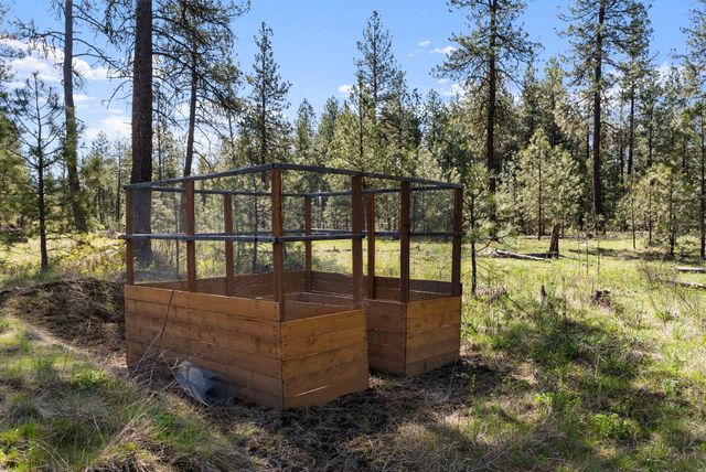 5306 W Curtis Rd, Cheney, WA 99004