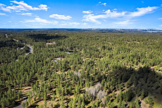 5306 W Curtis Rd, Cheney, WA 99004