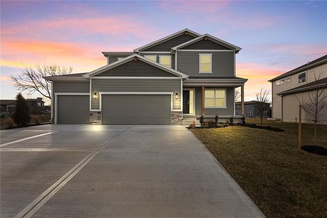 13305 W 179th Street, Overland Park, KS 66013