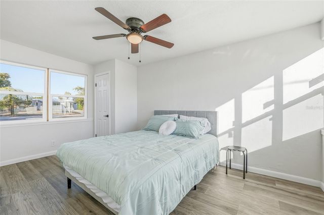 620 53RD AVENUE S, St Petersburg, FL 33705