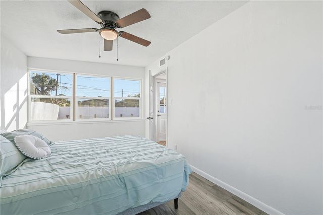 620 53RD AVENUE S, St Petersburg, FL 33705