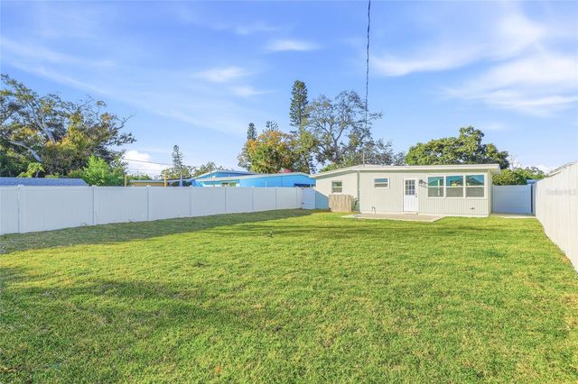 620 53RD AVENUE S, St Petersburg, FL 33705