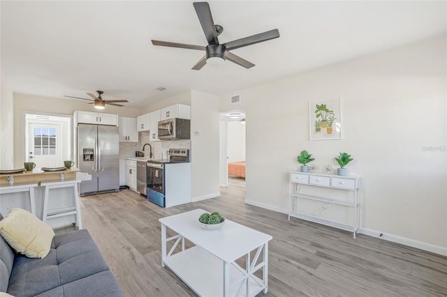 620 53RD AVENUE S, St Petersburg, FL 33705