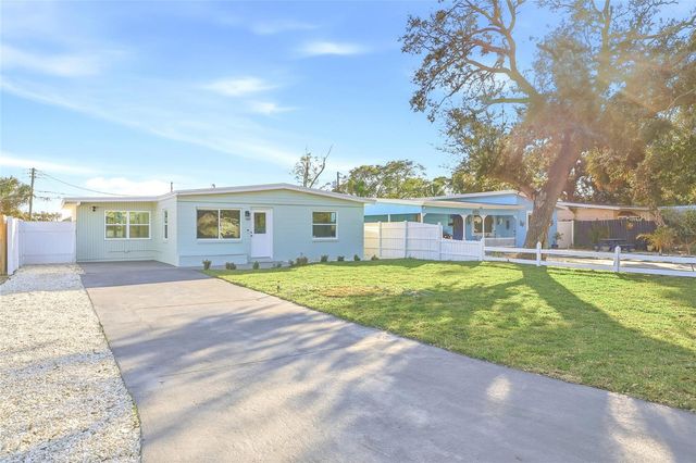 620 53RD AVENUE S, St Petersburg, FL 33705