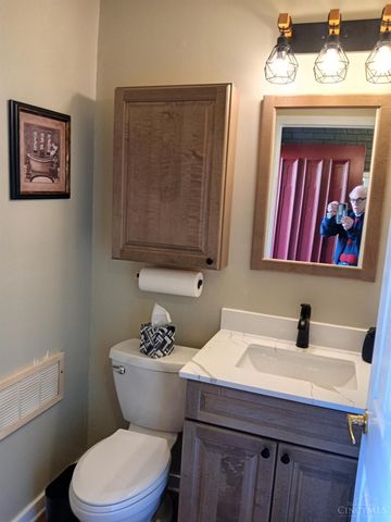 4530 Shawnray Drive, Middletown, OH 45044