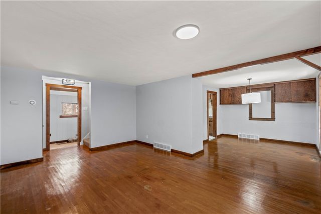2030 Wesley St, Mckeesport, PA 15132