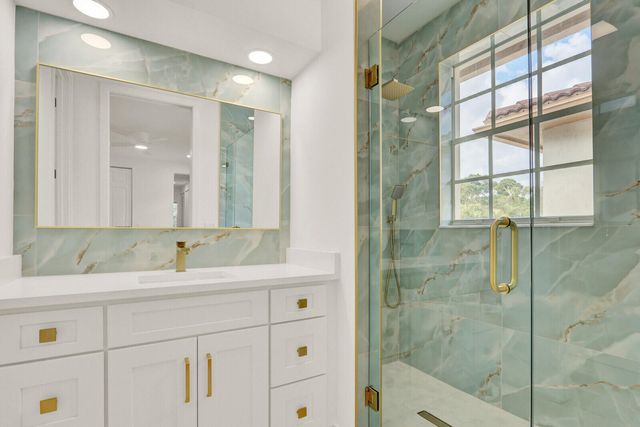 2601 NW 7th Street 2601, Boynton Beach, FL 33426