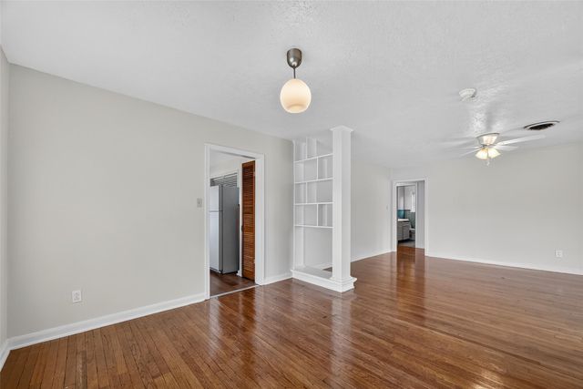 3817 Anita Street, Houston, TX 77004