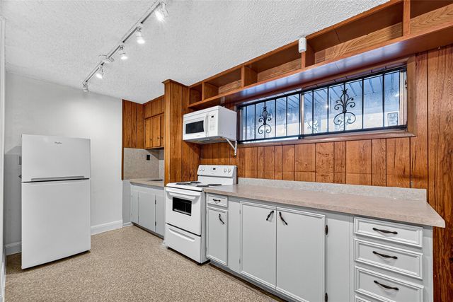 3817 Anita Street, Houston, TX 77004