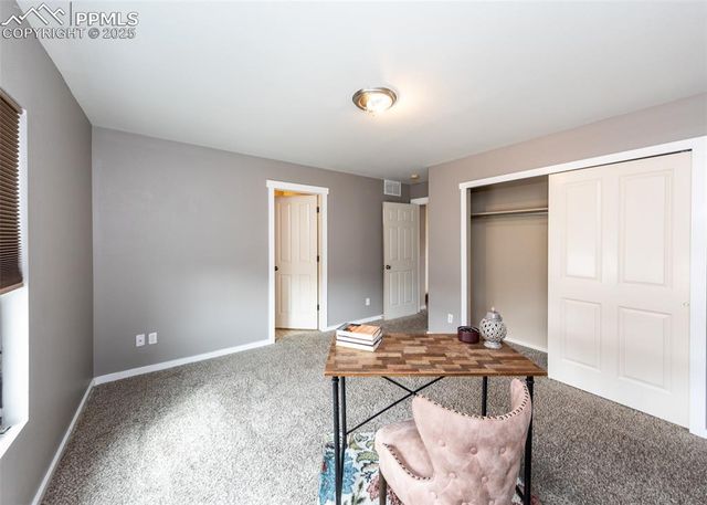 5182 Dovetail Lane, Colorado Springs, CO 80916