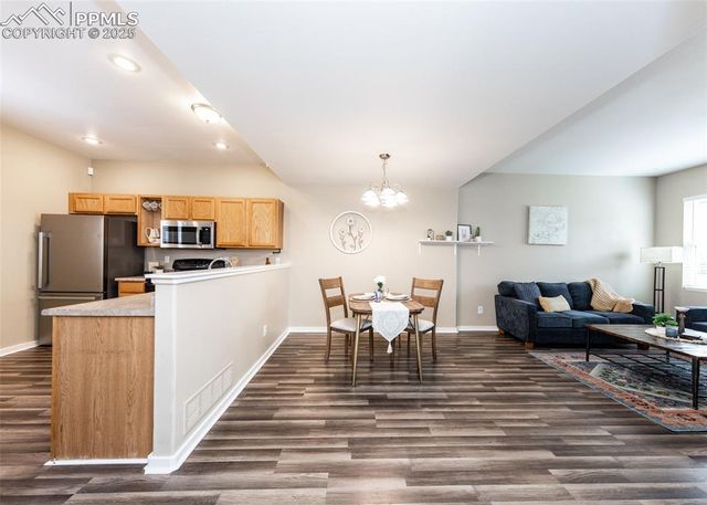 5182 Dovetail Lane, Colorado Springs, CO 80916