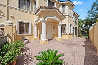 1634 Passion Vine Cir 31-2, Weston, FL 33326