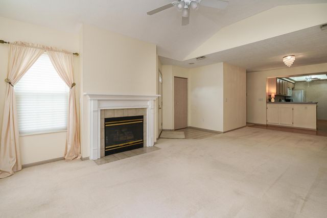 3832 Falls Circle Drive, 22, Hilliard, OH 43026