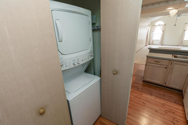 3832 Falls Circle Drive, 22, Hilliard, OH 43026