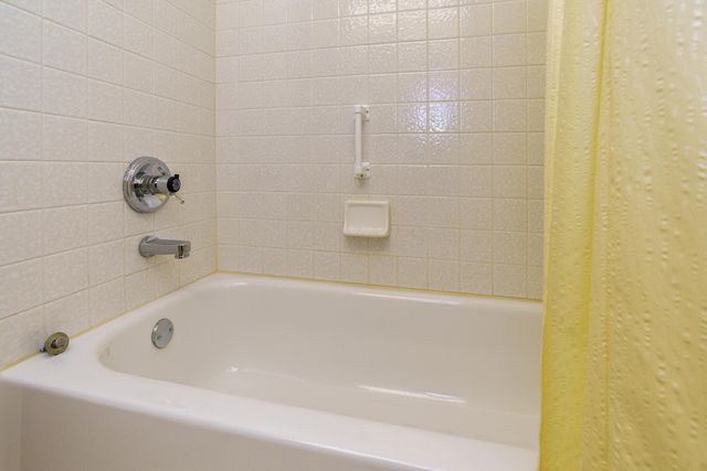 3832 Falls Circle Drive, 22, Hilliard, OH 43026