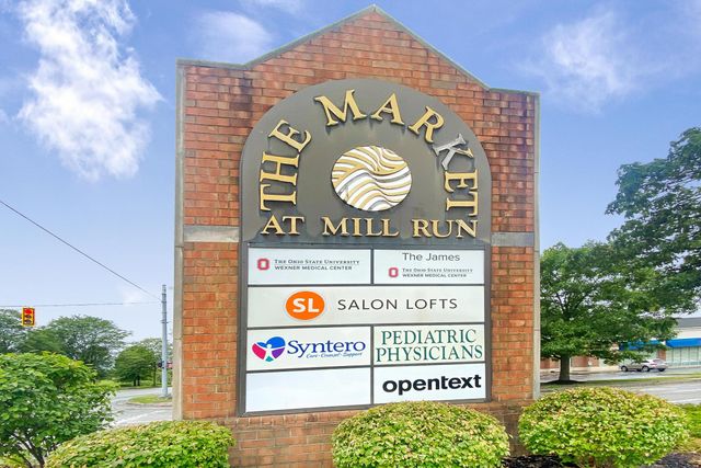 3832 Falls Circle Drive, 22, Hilliard, OH 43026