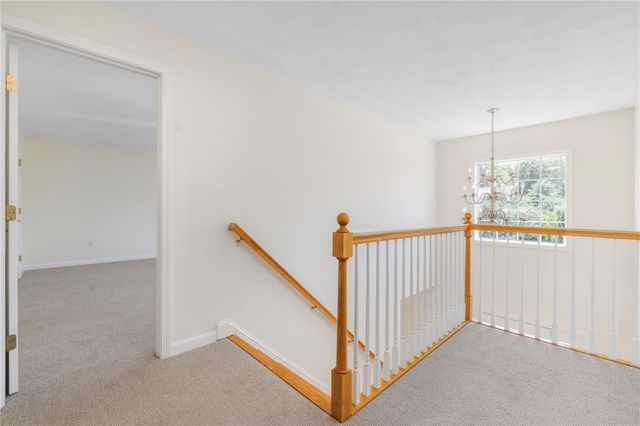 10 GINGER Trail, Coventry, RI 02816
