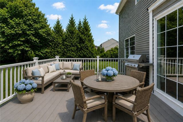 10 GINGER Trail, Coventry, RI 02816