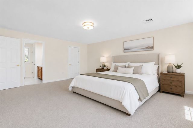 10 GINGER Trail, Coventry, RI 02816