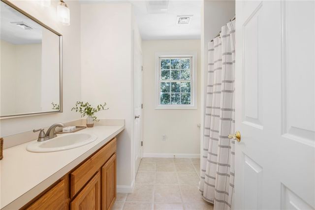 10 GINGER Trail, Coventry, RI 02816
