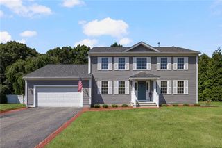 10 GINGER Trail, Coventry, RI 02816