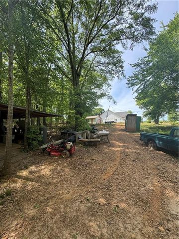 4652 Woodlane Drive, Oakwood, GA 30566