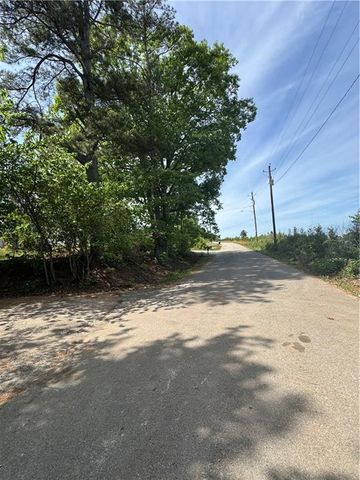 4652 Woodlane Drive, Oakwood, GA 30566