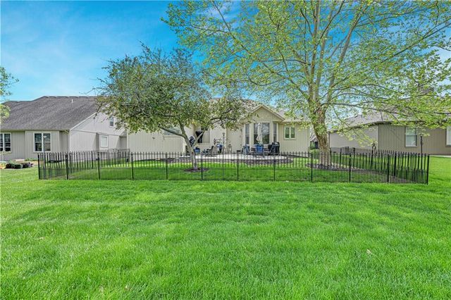 24012 Augusta Court, Paola, KS 66071