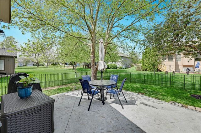 24012 Augusta Court, Paola, KS 66071