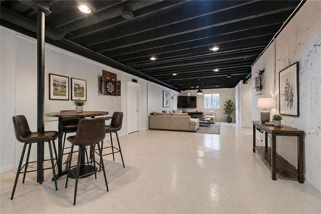 24012 Augusta Court, Paola, KS 66071