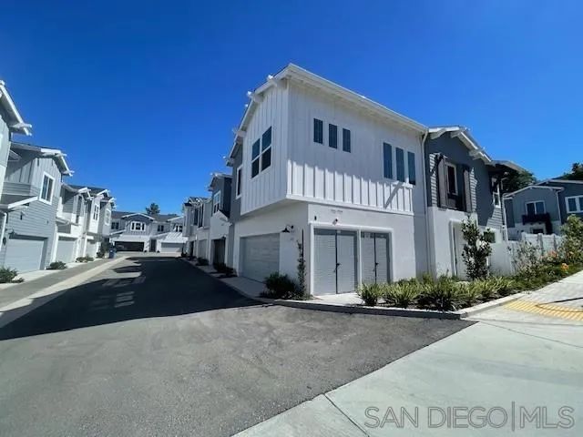 7711 Jasmine Ct., Santee, CA 92071