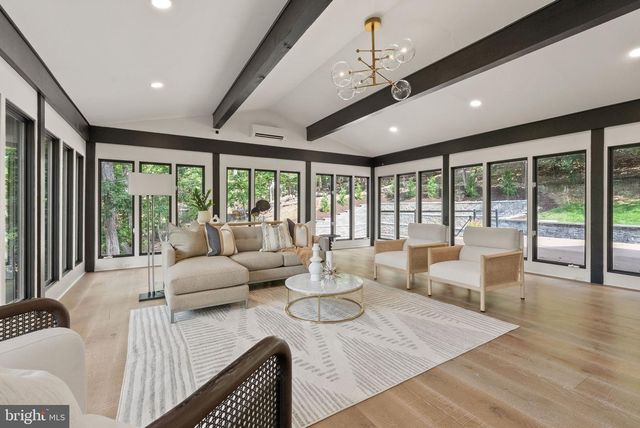 1335 N PEGRAM ST N, Alexandria, VA 22304