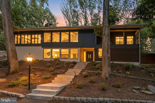 1335 N PEGRAM ST N, Alexandria, VA 22304