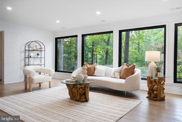 1335 N PEGRAM ST N, Alexandria, VA 22304