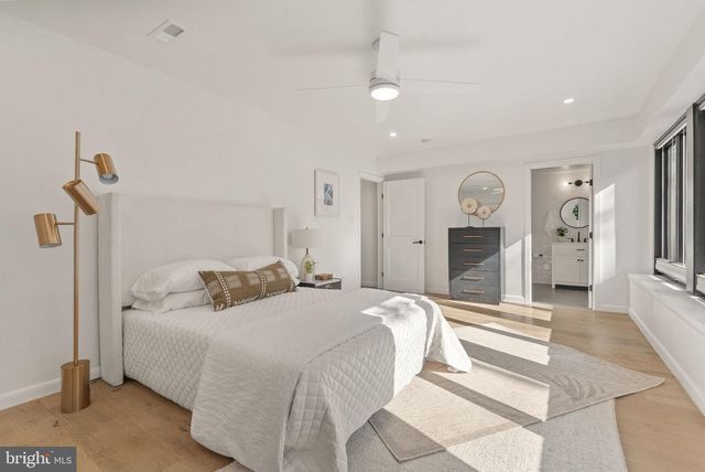 1335 N PEGRAM ST N, Alexandria, VA 22304