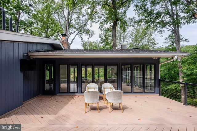 1335 N PEGRAM ST N, Alexandria, VA 22304