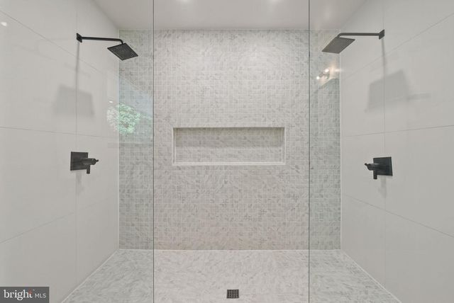 1335 N PEGRAM ST N, Alexandria, VA 22304