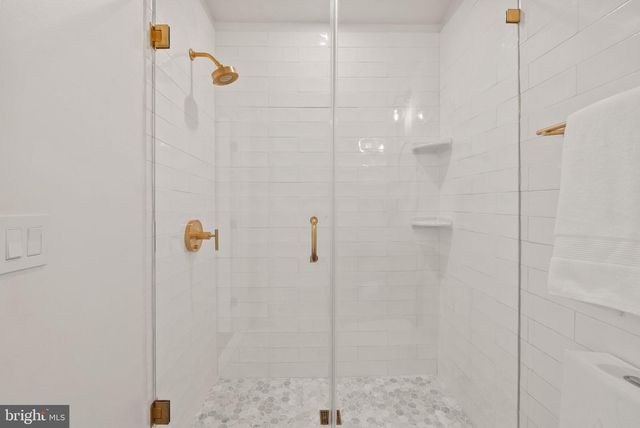 1335 N PEGRAM ST N, Alexandria, VA 22304