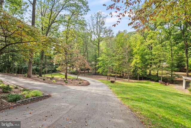 1335 N PEGRAM ST N, Alexandria, VA 22304