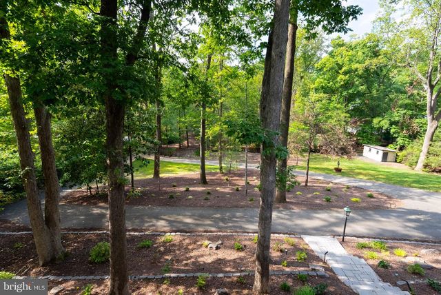 1335 N PEGRAM ST N, Alexandria, VA 22304