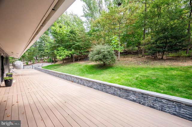 1335 N PEGRAM ST N, Alexandria, VA 22304