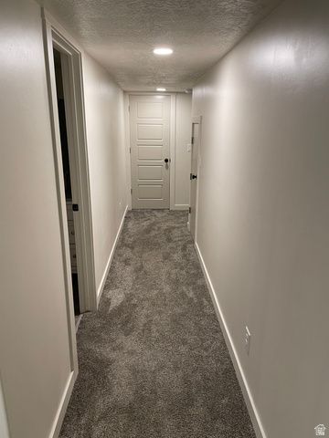 1372 W 400 S, Syracuse, UT 84075