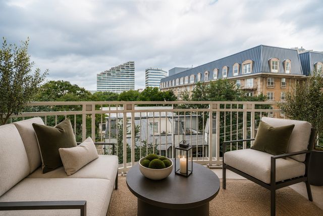 3225 Turtle Creek Boulevard 530, Dallas, TX 75219