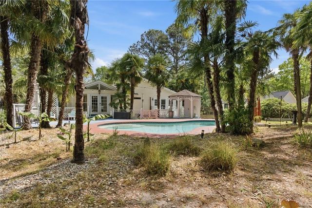 247 Arbour Way, Suwanee, GA 30024