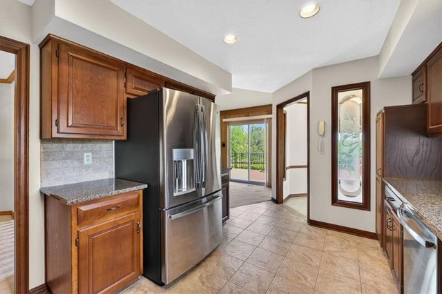 4933 SW Raintree Parkway, Lee's Summit, MO 64082